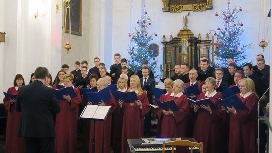 Kolędowanie z Cantate Domino
