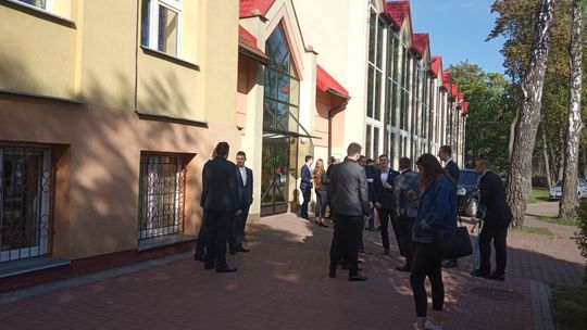 Kolejne alarmy bombowe w szkołach ponadgimnazjalnych