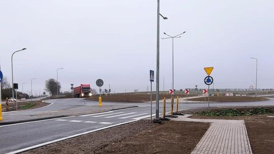Kolejne ronda na budowanej obwodnicy Opatowa udostępniają drogowcy 