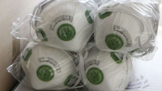 Kolejne środki ochrony osobistej trafiły do świętokrzyskich lecznic