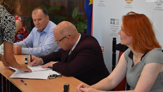 Kolejne środki z PFRON dla powiatu opatowskiego