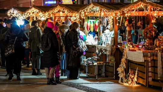 Kolejny dzień Jarmarku Świątecznego w Kielcach. Dziś wspólne gotowanie