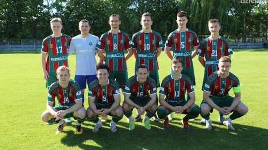 Kolejny kandydat do awansu pokonany przez Orlęta. Naprzód Jędrzejów nie dał rady w Kielcach