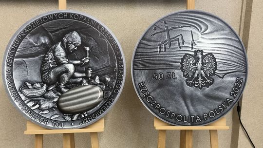 Kolekcjonerska moneta z krzemieniem