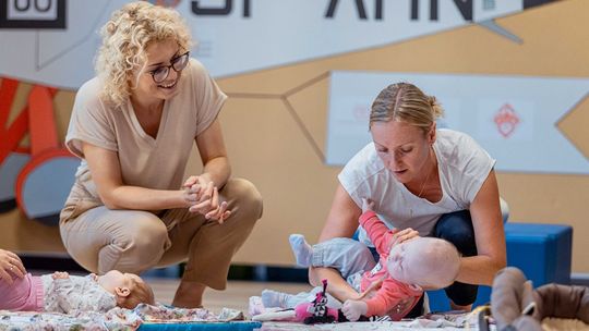 "Kołysz, bujaj i przytulaj" dla zdrowego rozwoju maluchów