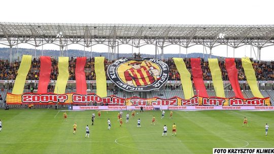 Komplet kibiców na mecz z Legią 