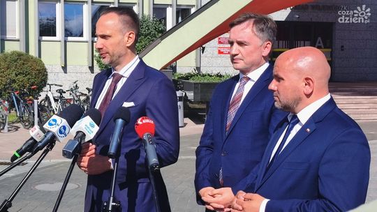 Konferencja prasowa Suwerennej Polski w Kielcach 