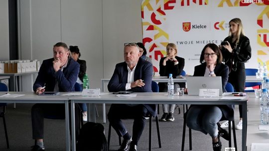 Konkurs „Biznes z klasą”. Przedsiębiorczy uczniowie zaprezentowali swoje projekty