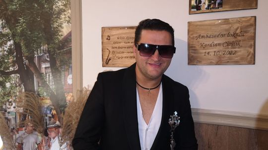 Kordian zagrał koncert i został ambasadorem ostrowickiej restauracji [FOTO]