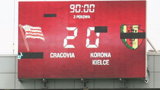 Korona bezradna na Pasach