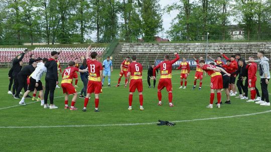 Korona II szykuje szampany