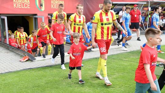 Korono głowa do góry