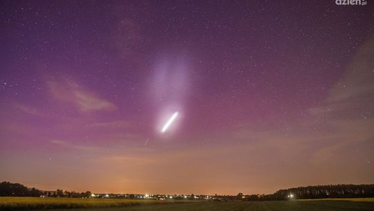 KOSMICZNY WIR NAD POLSKĄ! Falcon 9 i nieziemskie show na niebie już dziś w nocy