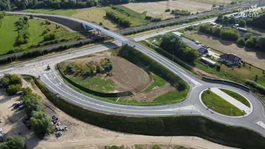 Krajowa "9-tka" już poza śródmieściem Ostrowca  