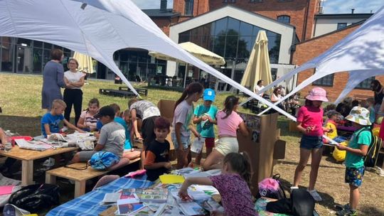 Kreatywne czwartki i plastyczne piątki w OBK