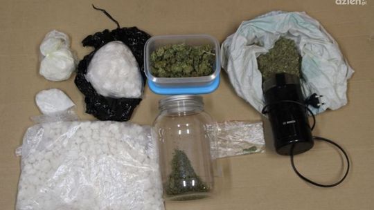 Kryminalni zabezpieczyli prawie 2 kg amfetaminy