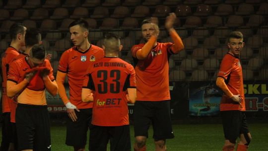 KSZO 1929 - bezbramkowy remis z liderem