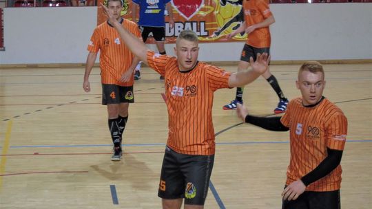 KSZO ODLEWANIA - dziesięć minut bez bramki