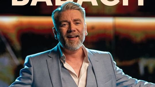 Kuba Badach wystąpi w Kielcach