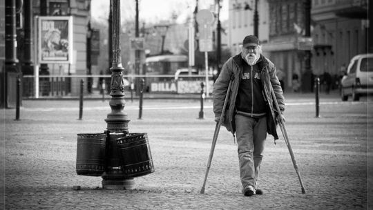 Kula ortopedyczna - dobrze dobrana, to dobra kula u nogi