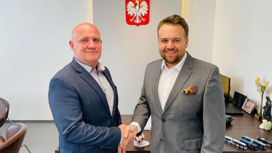 Kunów ma swojego reprezentanta w ruchu Marka Materka
 