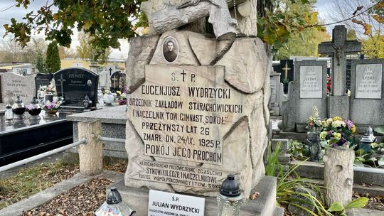 Kwesta na starachowickich cmentarzach 