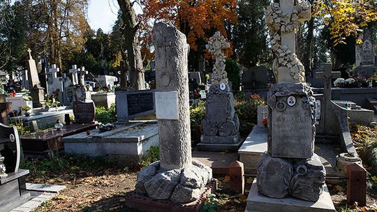 Kwesta w Kielcach już niedługo. Kielczanie mogą pomóc w ochronie zabytkowych nagrobków