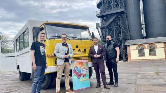 "Latająca" ciężarówka promuje kolejną Legendę Stara