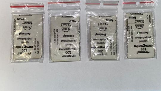 Łupy i fentanyl w plecaku