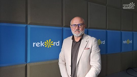 M.Łata: Ostrowieckie szkoły średnie systematycznie przechodzą kolejne modernizacje 