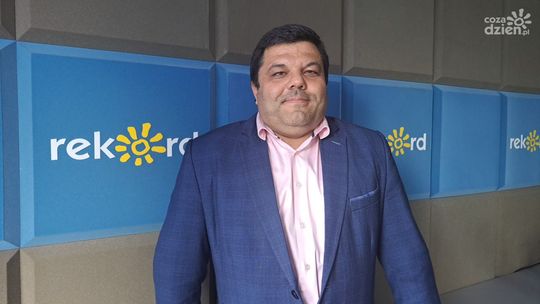 M. Stańczyk: Ożarowskie Stowarzyszenie działa nie tylko na rzecz miejscowej szkoły  