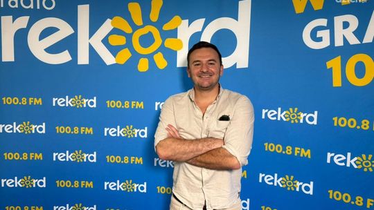 Maciej Jakubczyk gościem Radia Rekord: o nocnej prohibicji w Kielcach i sytuacji w Strefie Gazy