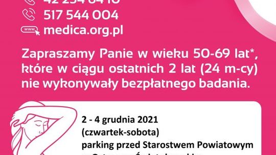 Mammobus stacjonuje przed ostrowieckim starostwem