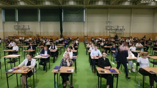 Matury 2026 rozpoczęte w całej Polsce