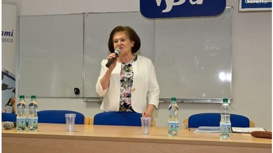 MATYLDA NIEWÓJT o zawsze młodym uniwersytecie