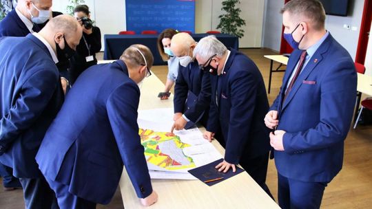 Miało być lotnisko, będzie strefa inwestycyjna