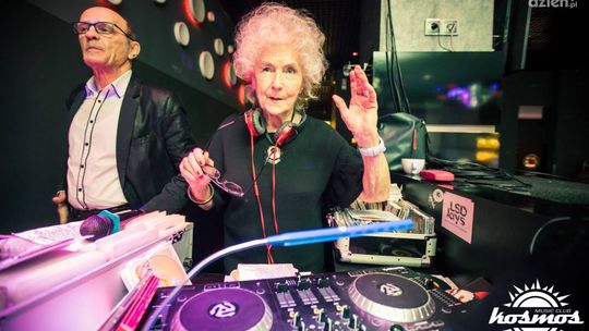 Międzypokoleniowe potańcówki z DJ Wiką w Kielcach