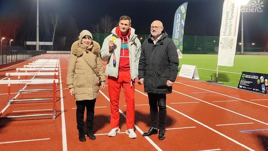 Mistrz Olimpijski gościem w ostrowieckiej szkole