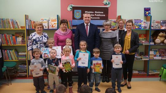 Młodzi czytelnicy nagrodzeni