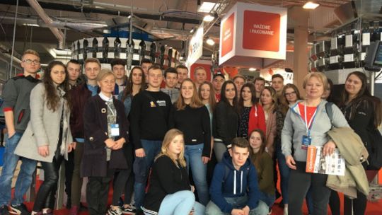 Młodzi logistycy na targach