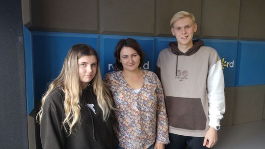 Młodzi ostrowczanie pomagają seniorom