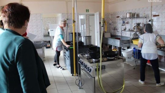 Młodzi sportowcy będą mieli nowoczesną stołówkę i wyremontowaną kuchnię