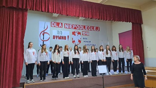 Młodzi sportowcy startują w konkursie chórów  