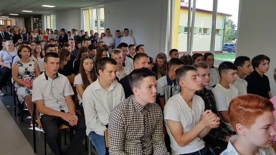 Młodzi Ukraińcy już uczą się w Ożarowie