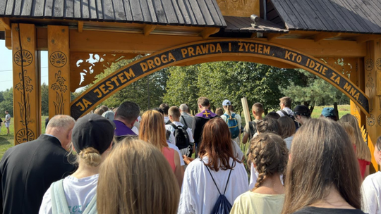 Młodzież Diecezji Kieleckiej po raz XI zawitała do Zabawy 