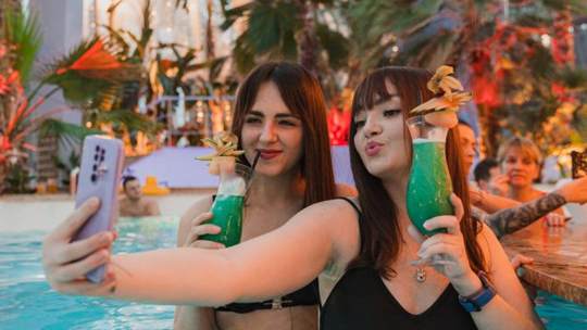 Młodzieżowa środa w Tropikach