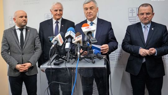 Mniej departamentów w Urzędzie Marszałkowskim