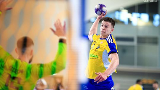 Mnóstwo niewykorzystanych sytuacji, ale jest wysoka wygrana i spokojny awans do półfinału Superligi. Industria Kielce 40:24 NETLAND MKS Kalisz
