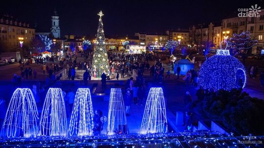 Moc świątecznych atrakcji na ostrowieckim Rynku 