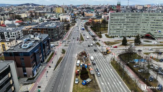 Modernizacja sygnalizacji na alei IX Wieków Kielc. Utrudnienia w ruchu